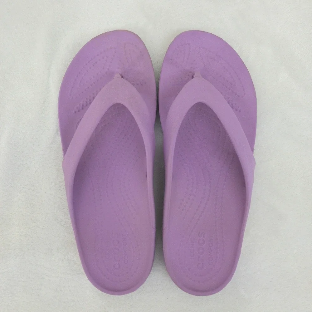 Crocs Kadee II Flip Flop Womens 7 Purple Sandal Lightweight Comfort Casual